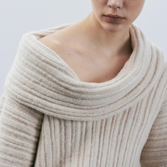 Source Unknown BECCA OVERSIZED HIGH ROLL KNIT PULLOVER, BIRCH - Picture 2 of 5